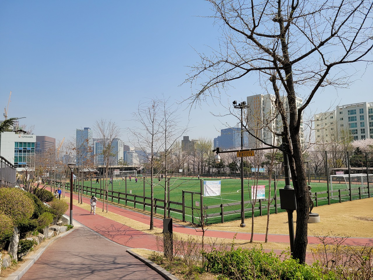 和合理的人 和合理的人